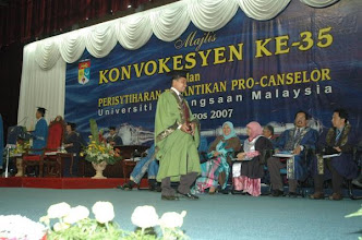 wisuda1