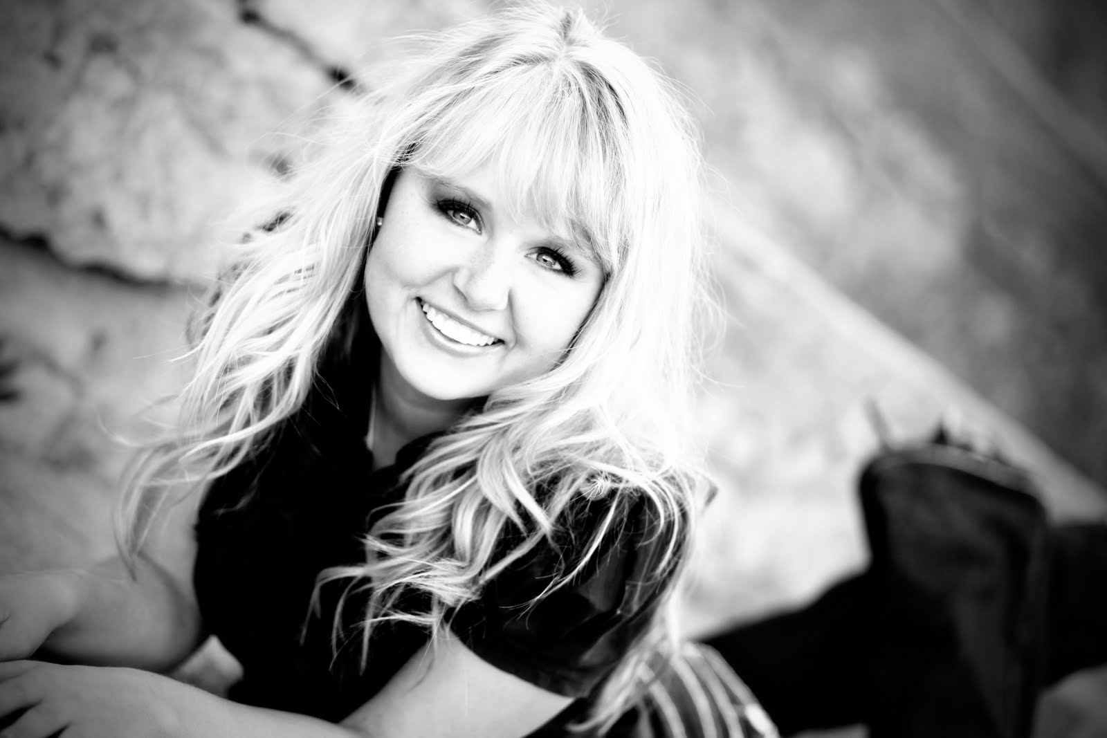 [MatteaElizabeth_312_bw.jpg]