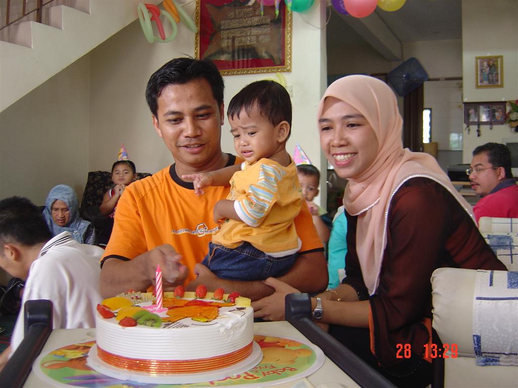 [DSC05931+(Large).JPG]