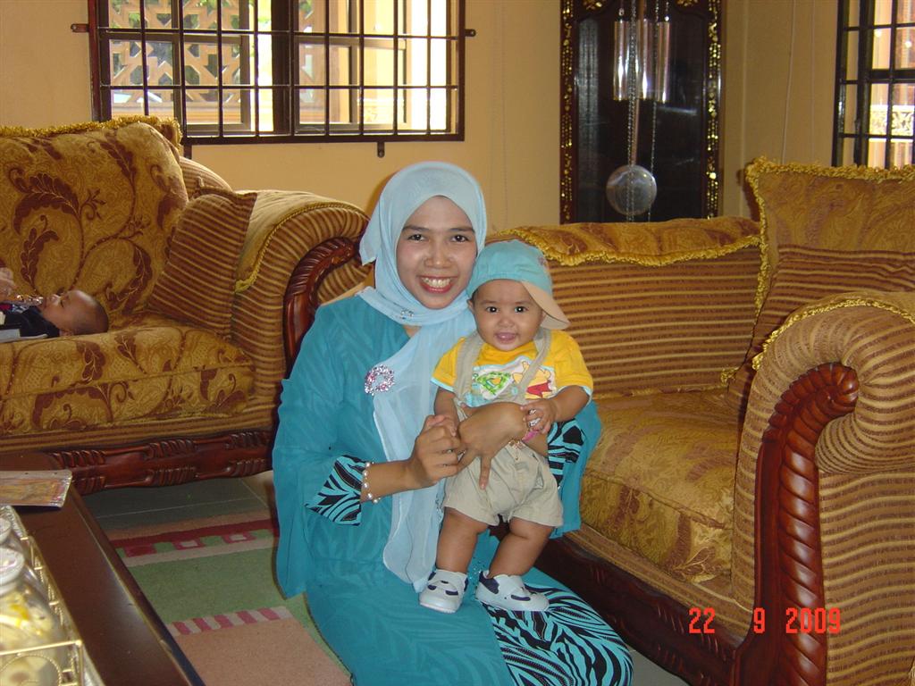 [DSC03724+(Large).JPG]