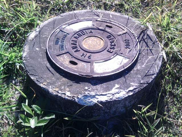 BLOG UNIDOS POR ANALÂNDIA Cuidado!!! Perigo na Rua J Portal das Samambaias