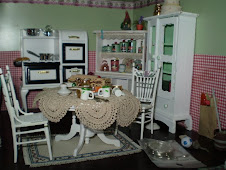 Doll house kitchen