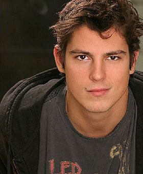 Tv Serie Hd Sean Faris Filme Quebrando Regras Se Junta Ao Elenco De Supernatural Tribes
