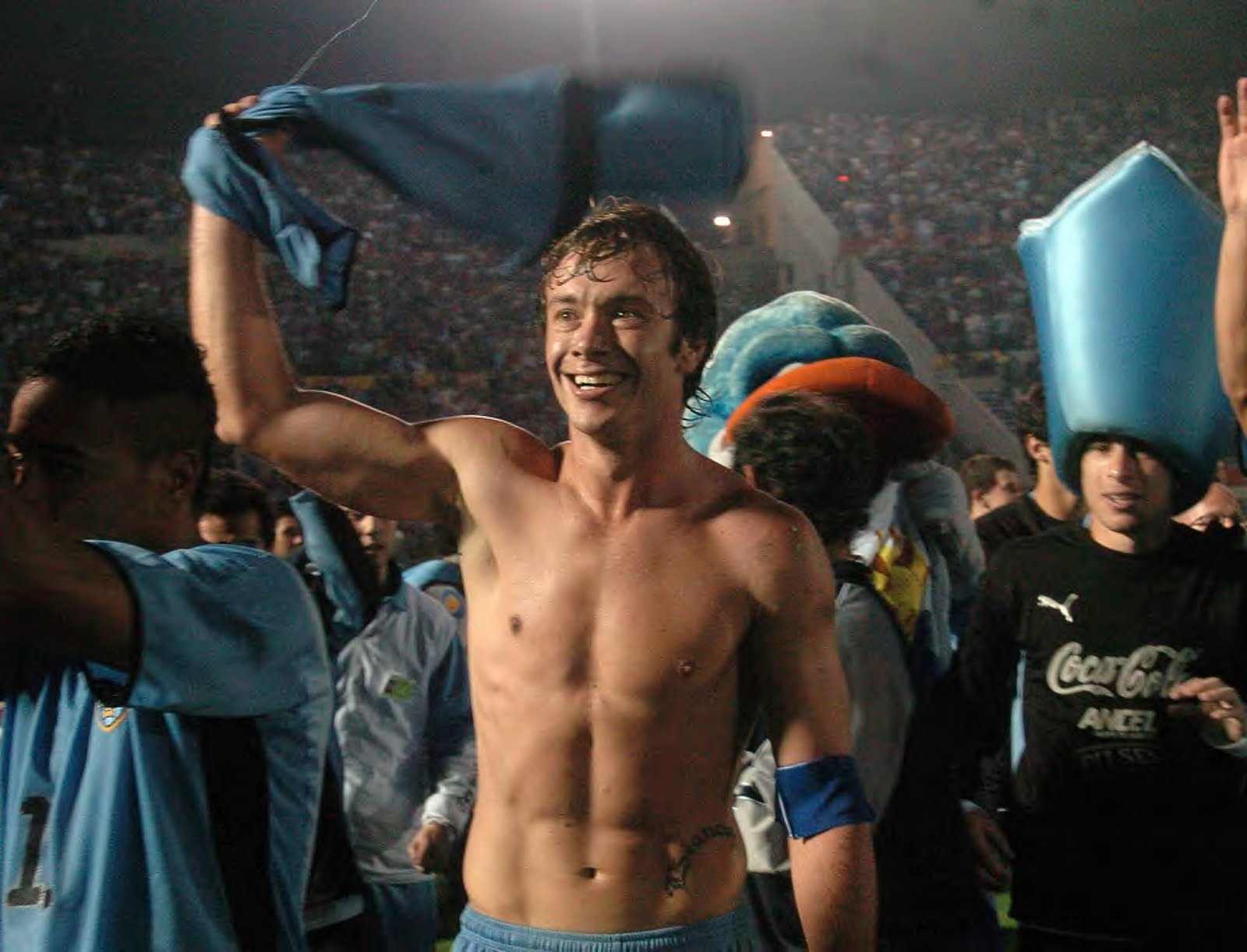 diego-lugano-classificacao-pra-copa-3.jpg