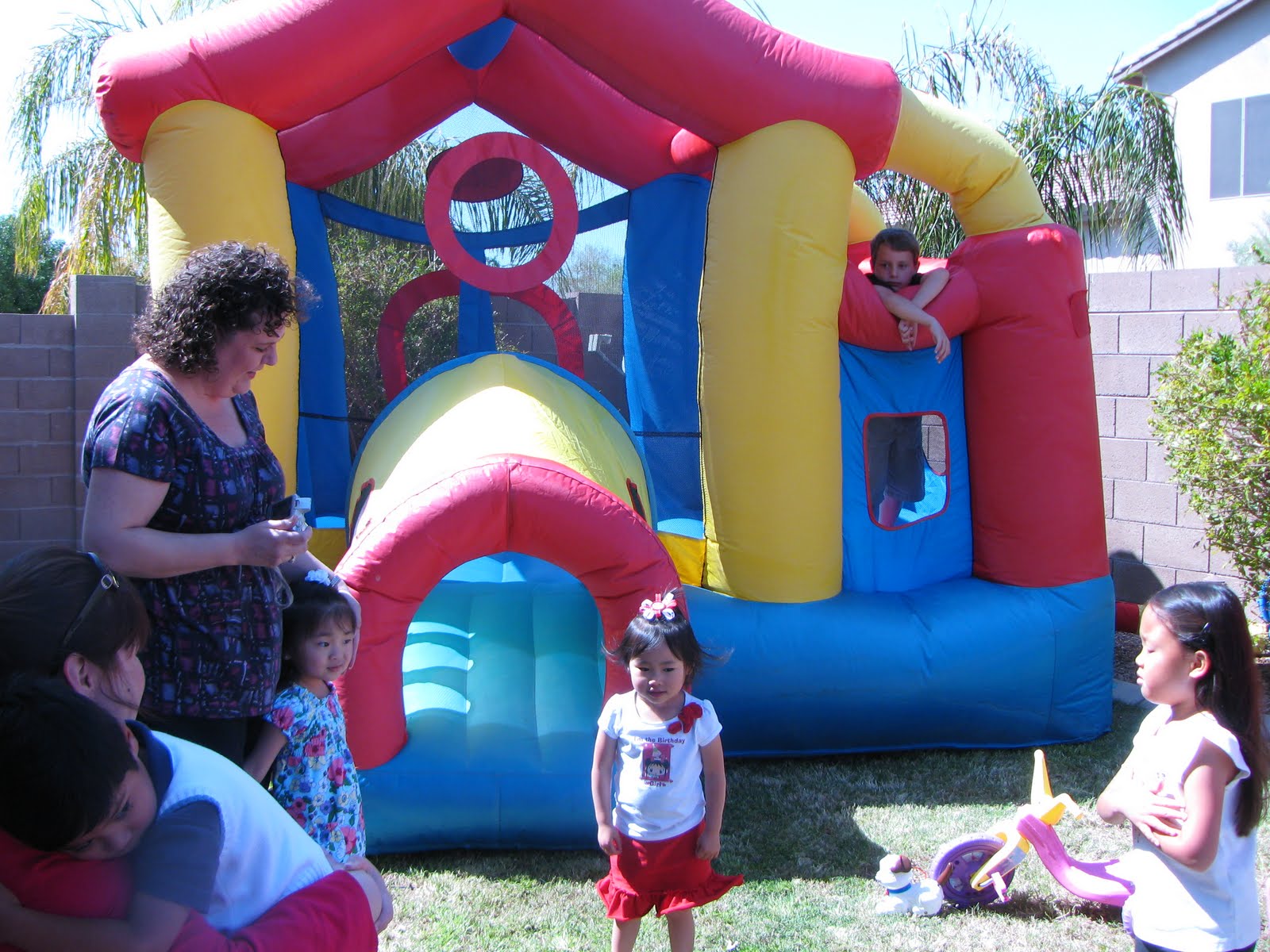 Between the Pages: Lauren's 3rd Birthday Party...