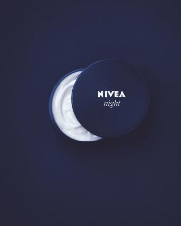 [nivea+night.jpg]