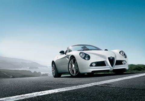 [Alfa+Romeo+8C+Spider+concept+car+7.jpg]