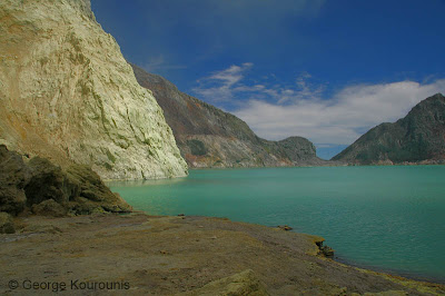 Kawah_Ijen_09.jpg