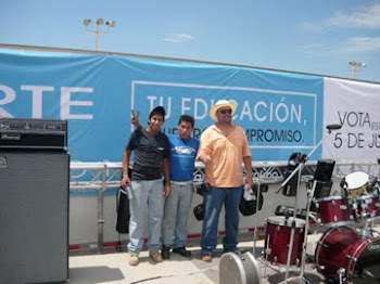 Armando escenario para Maribel Guardia