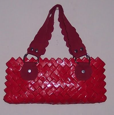 cartera roja