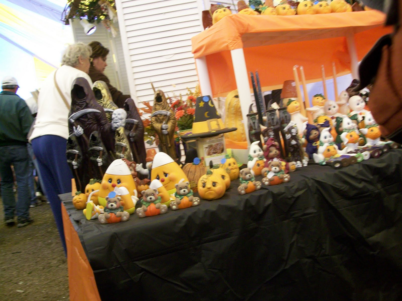 [eagle+mills+knick+knacks]