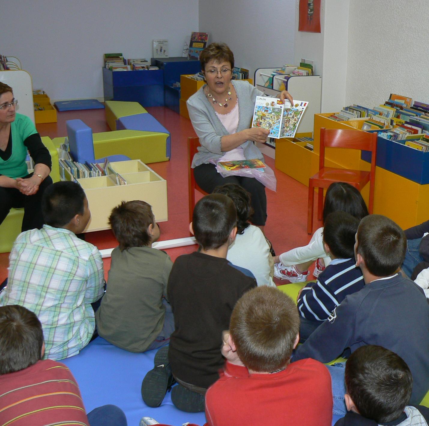 http://2.bp.blogspot.com/_gf2KmpMjOpE/S9cQuTsnm0I/AAAAAAAAAQA/kkpCJl1Pme0/s1600/scolaire+2009.jpg