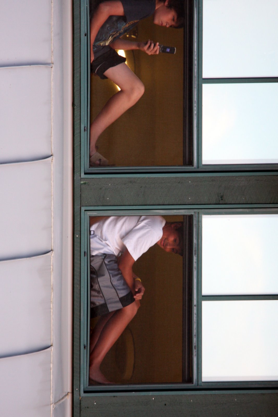 [2008-08-22+1833388.JPG]