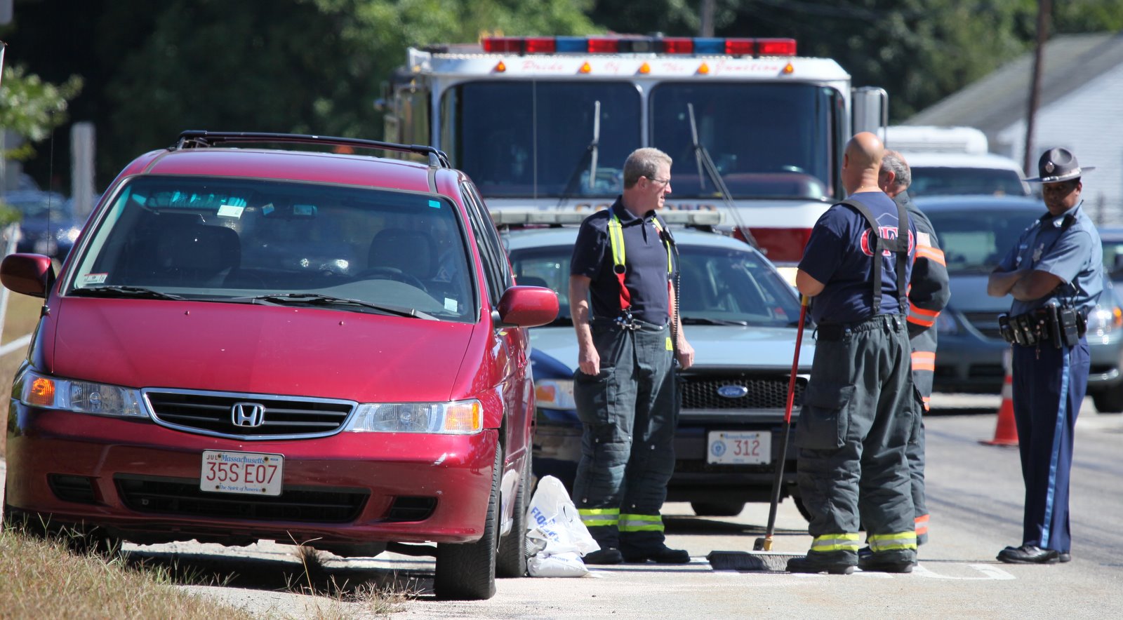 [2009-09-19+134522+2.JPG]