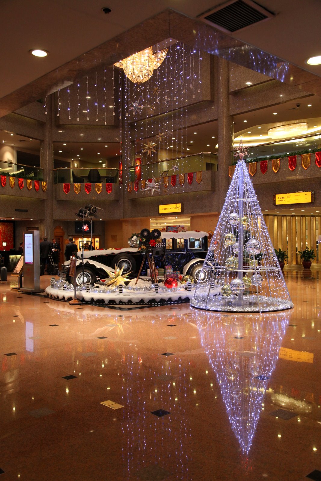 [2009-12-05+210250+302.JPG]