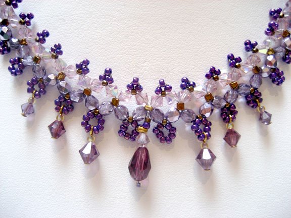 [diy_necklace.JPG]