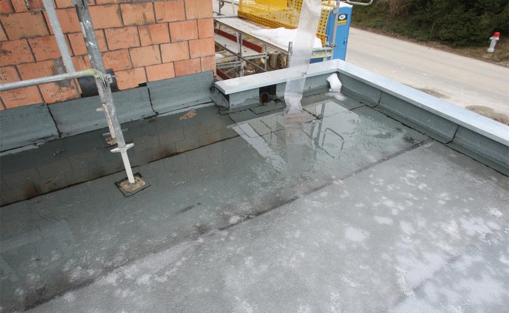 Unser Hausbauprojekt: Wasser auf Garagendach - 26.02.2009