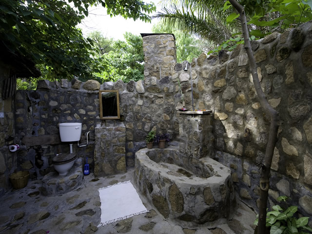 Home Interior Design: Gallery Outdoor Bathroom Design 2010 Home Interior Design: Gallery Outdoor Bathroom Design 2010