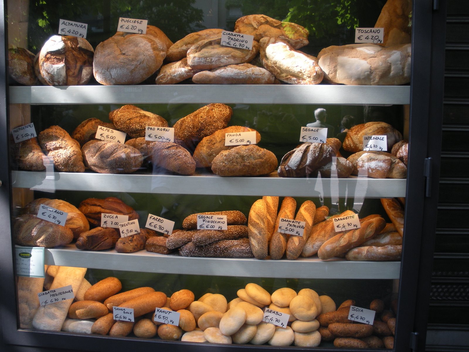 [bread.JPG]