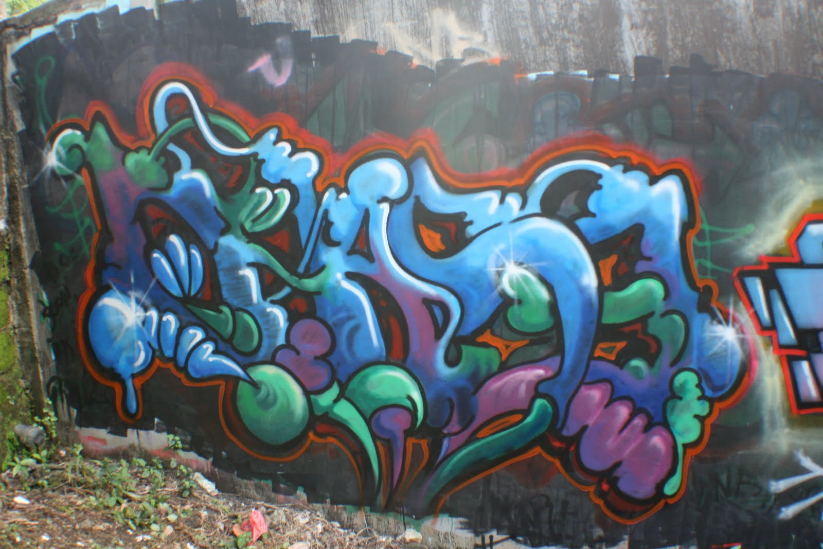 Chase In Graffiti