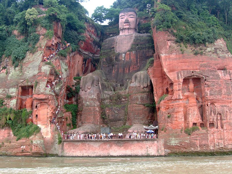 800px-Leshan_Buddha_Statue_View.JPG