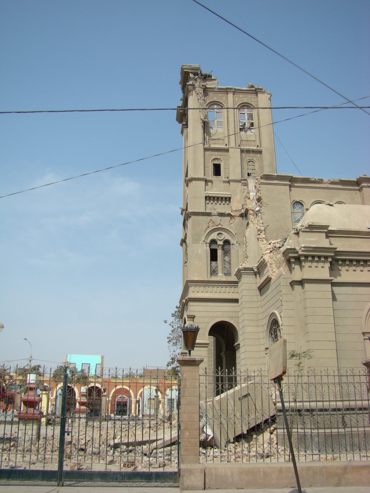 [ICA1809.JPG]