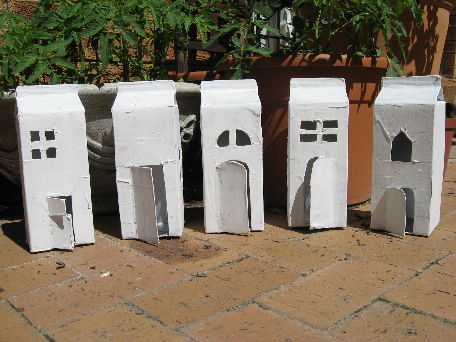 ...Joyful Mama's Place... Papier Mache Houses