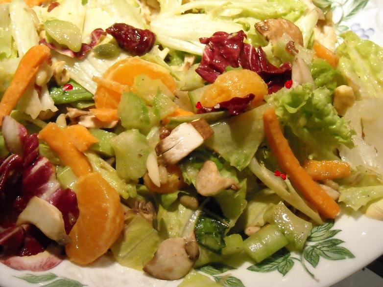 Diabetics Rejoice! Tangerine, Pomegranate and Cashew Salad