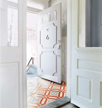 Entryways: Does Size Matter? | Musings