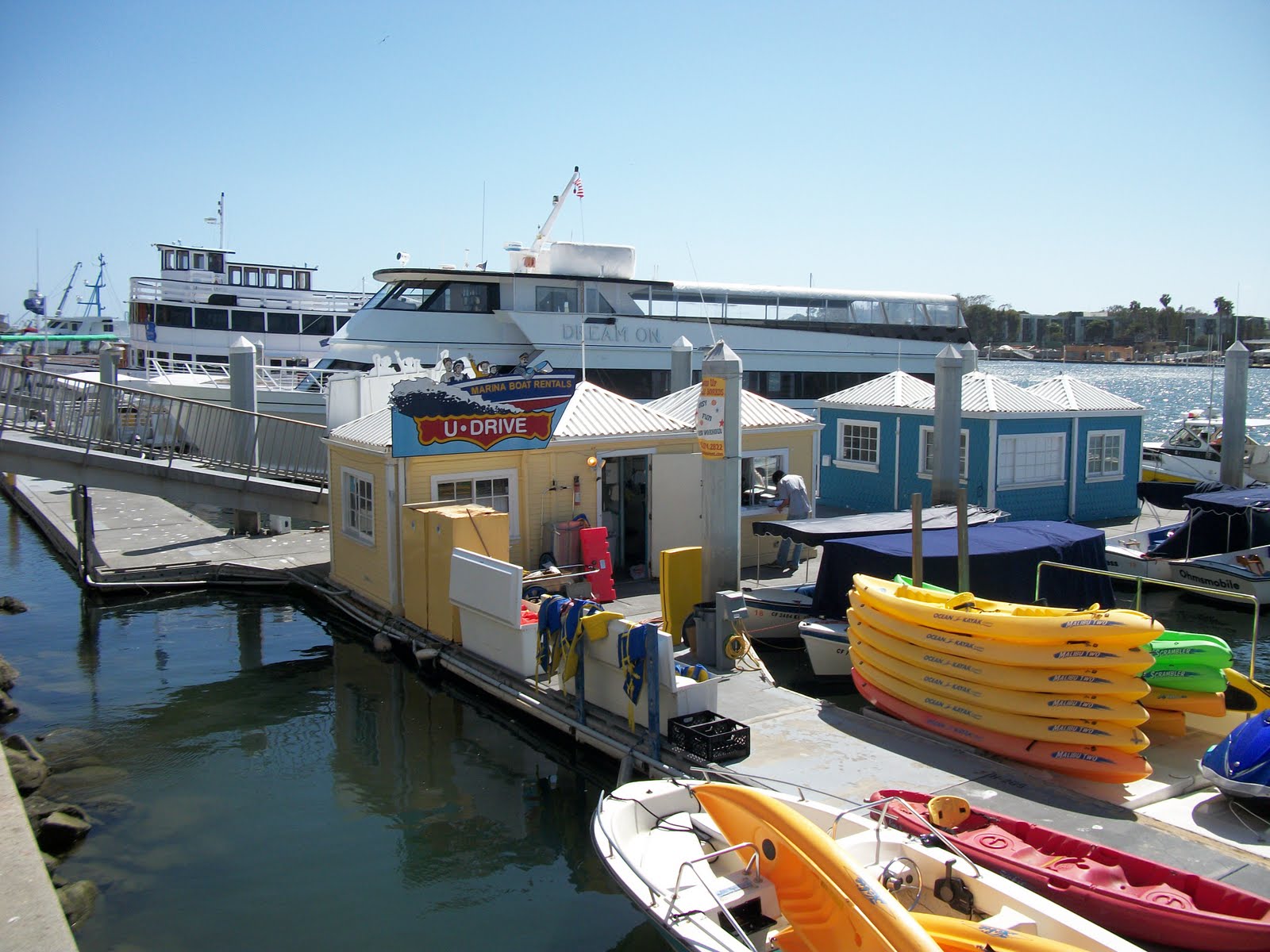 35 in 52 Discovering the real Los Angeles Kayaking in Marina del Rey
