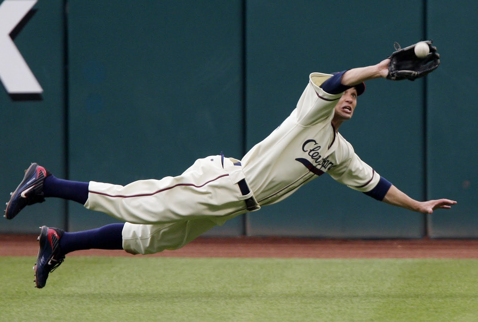 Sporty Foot How to Play Baseball With a Hurt Foot