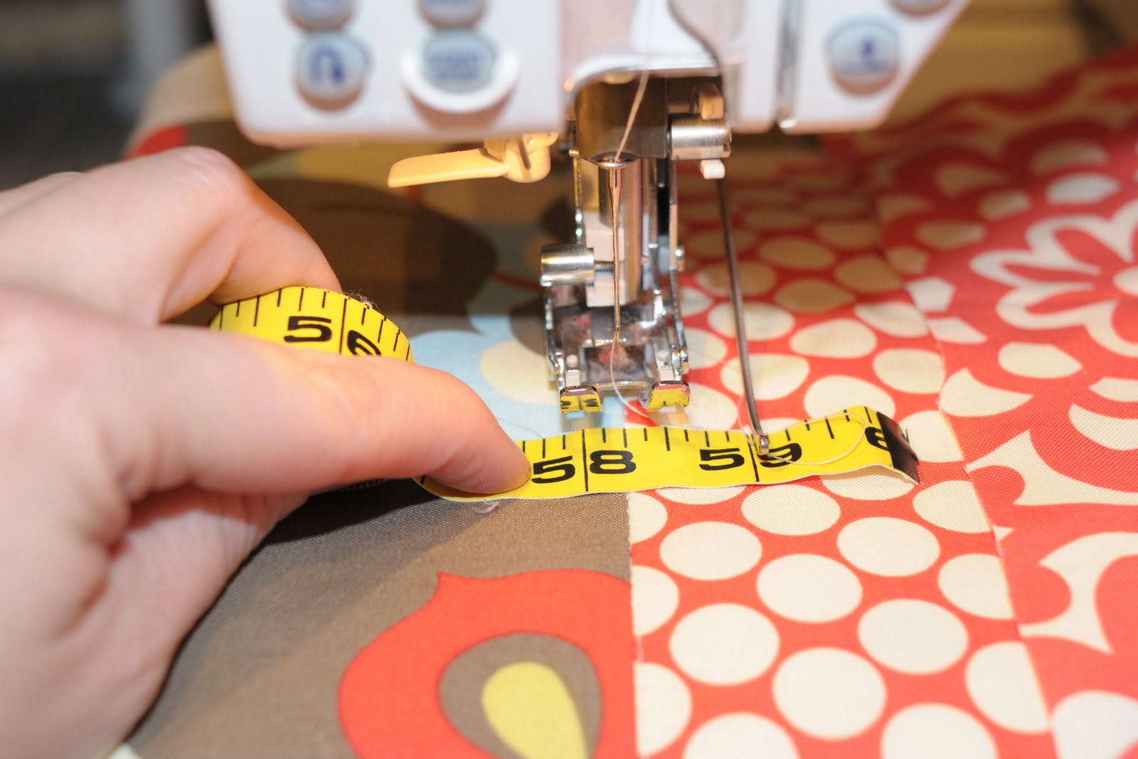 Tuesday Tutorial Skinny Simple Table Runner The Polkadot Chair