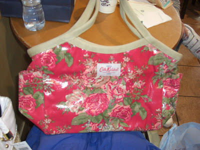 cath kidston wallpaper. A Cath Kidston bag that my