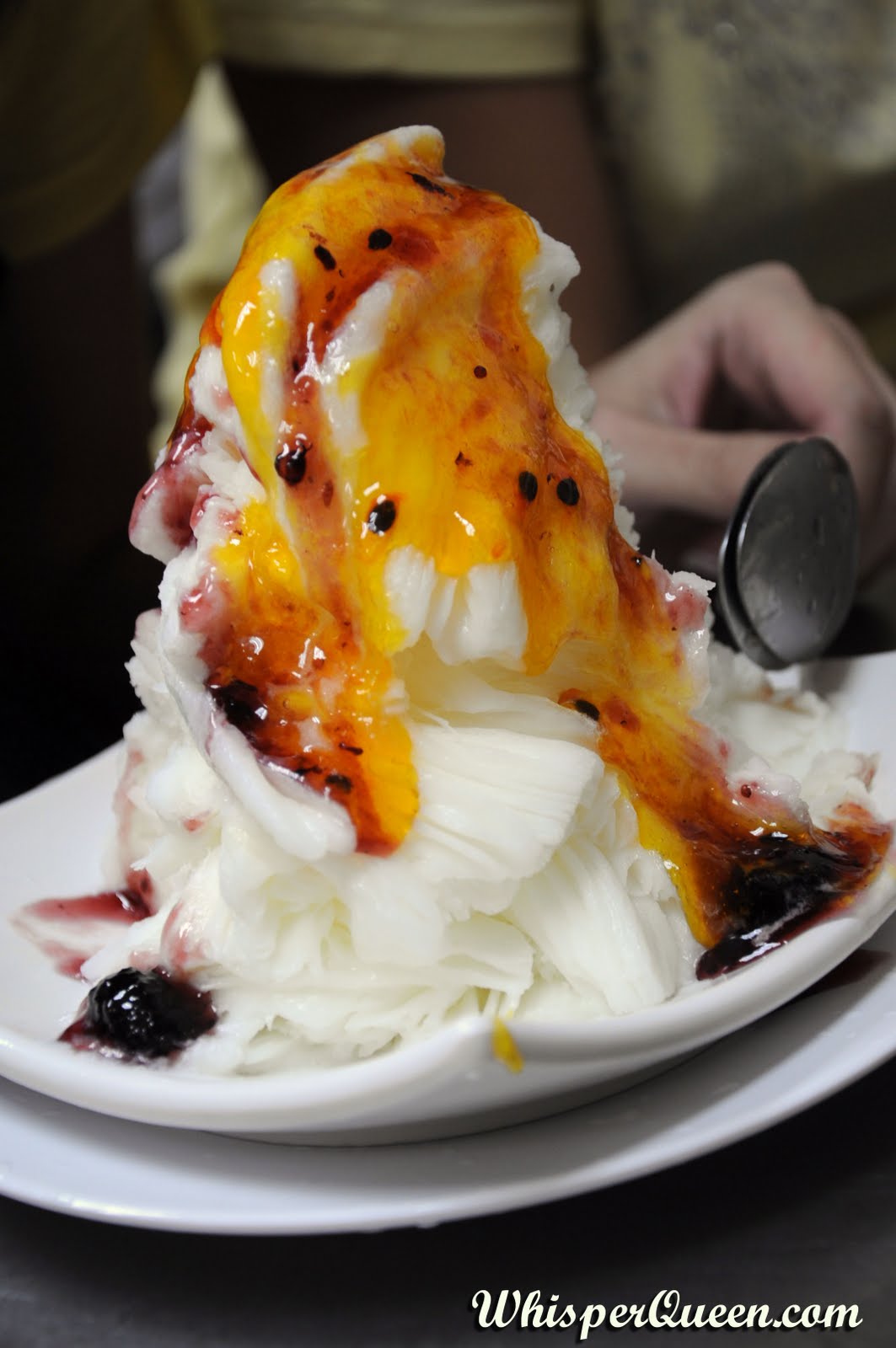 Famous Traditional dessert at Chinatown 味香园甜品 The Whisper Queen