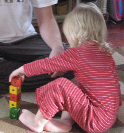 [patterns+with+daddy.JPG]