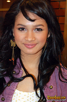 Andien Hot