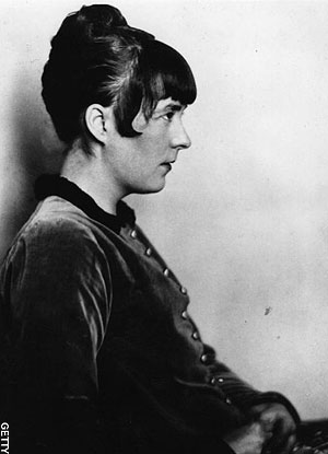 an analysis of katherine masfields short story miss brill Supersummary, a modern alternative to sparknotes and cliffsnotes, offers high-quality study guides for challenging works of literature this 16-page guide for “miss brill” by katherine mansfield includes detailed summaries and analysis, as well as several more in-depth sections of expert-written literary analysis. an analysis of katherine masfields short story miss brill Supersummary, a modern alternative to sparknotes and cliffsnotes, offers high-quality study guides for challenging works of literature this 16-page guide for “miss brill” by katherine mansfield includes detailed summaries and analysis, as well as several more in-depth sections of expert-written literary analysis.