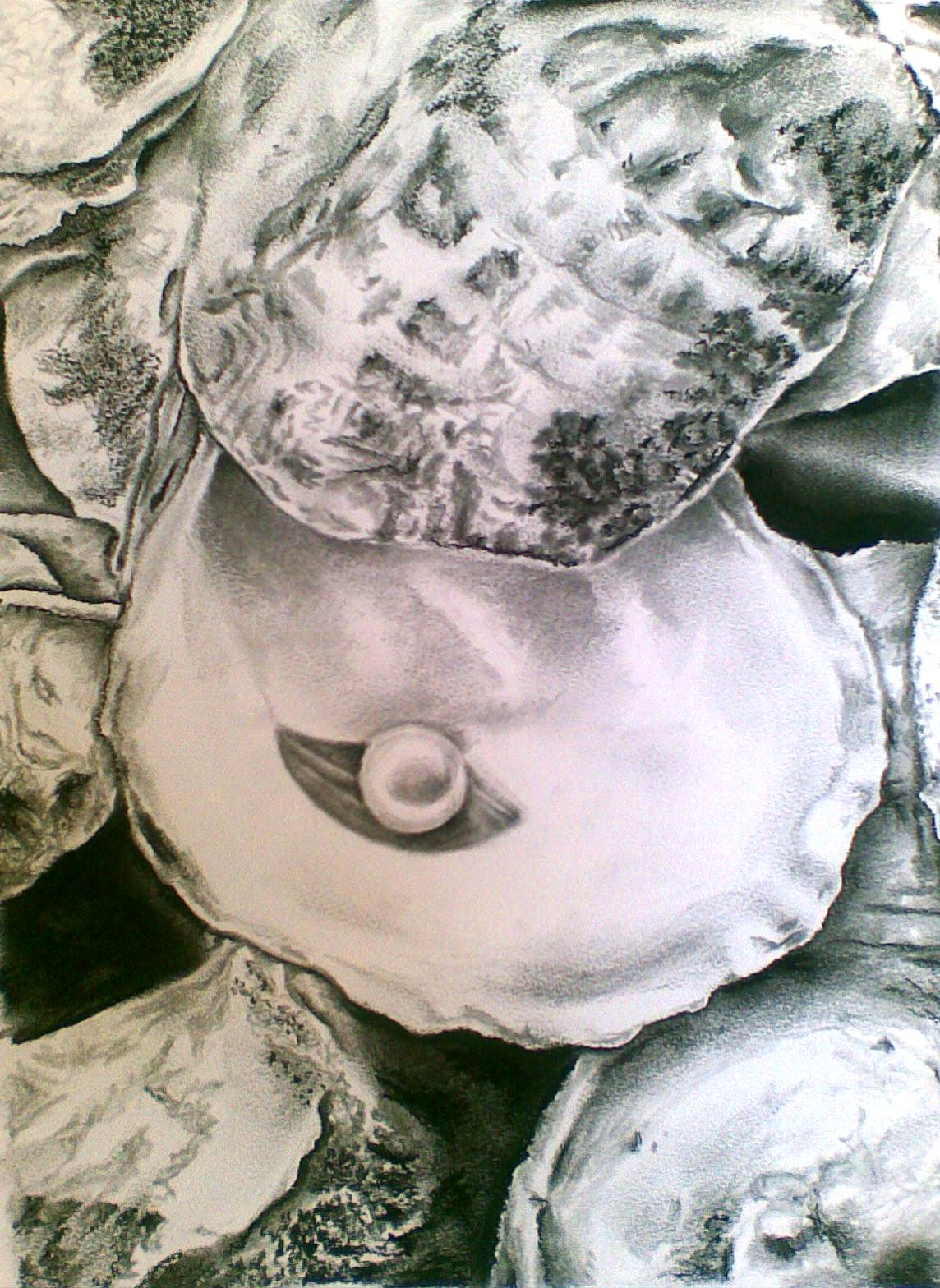 Pearls Charcoal