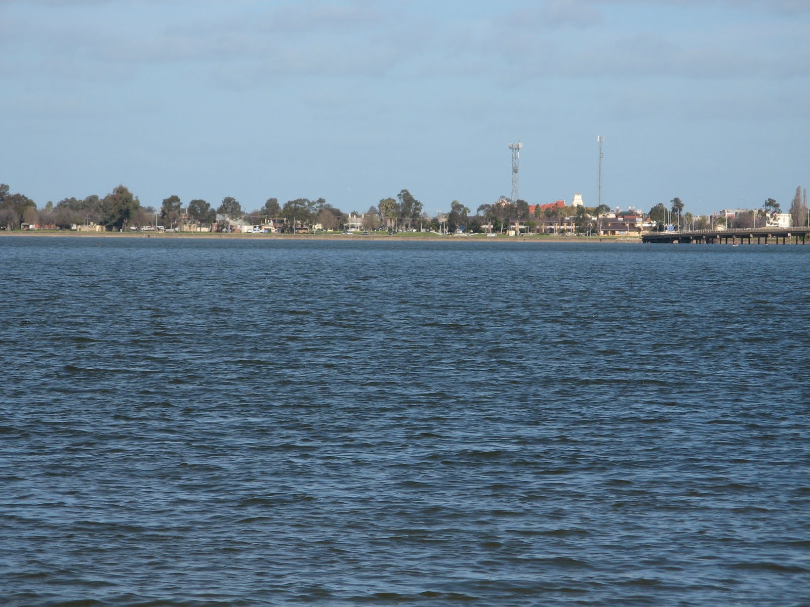 [Lake+Mulwala++ee2009+013.jpg]