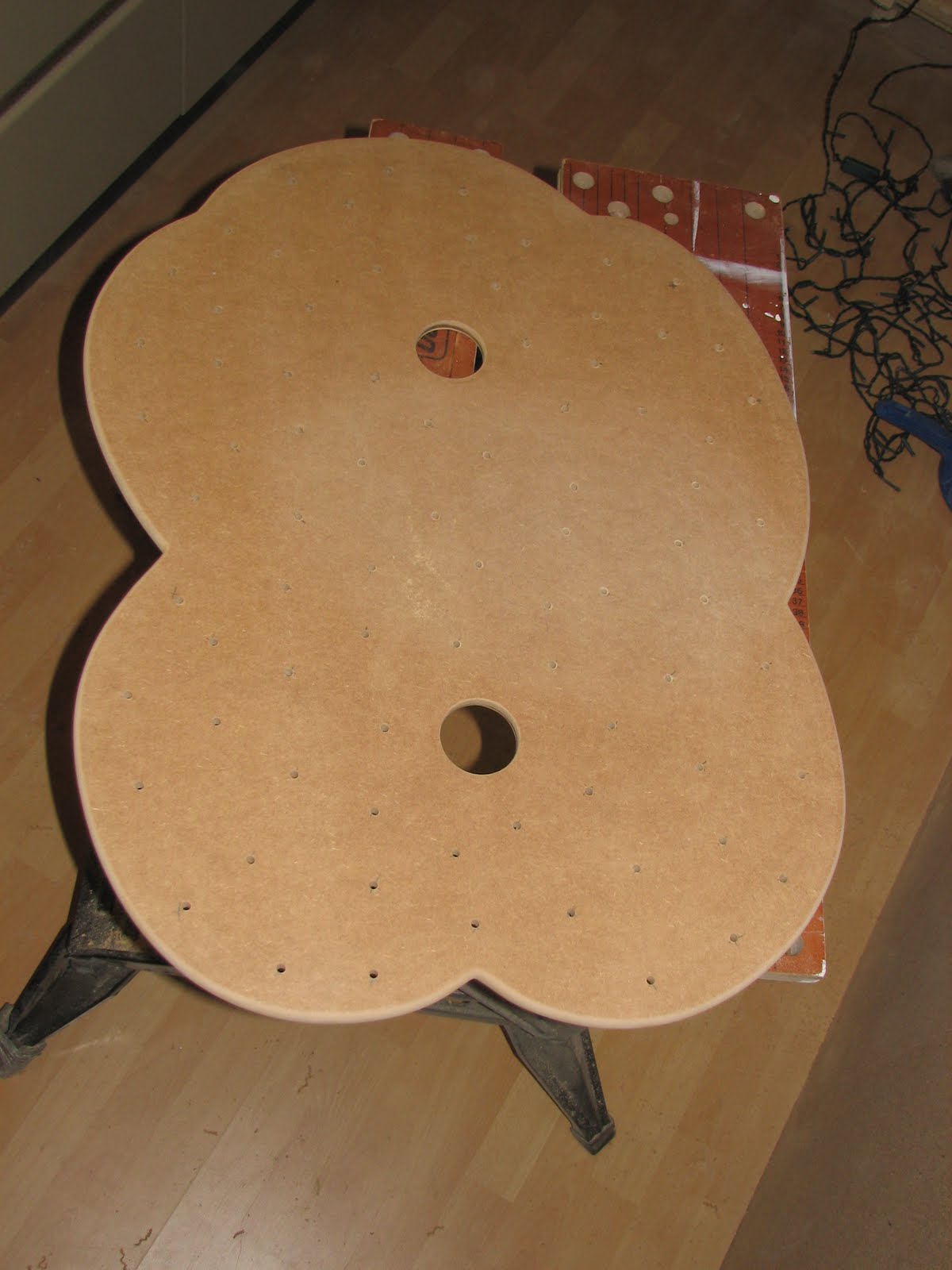 chaos alive: April 2010