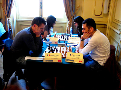Le grand maître d'échecs français Igor-Alexandre Nataf lors du Top 16 - photo Chess & Strategy