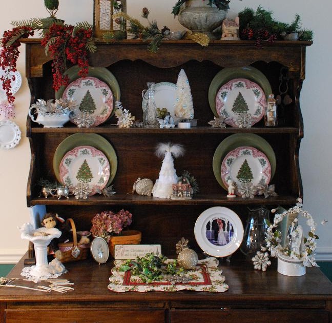Victorian Petals decorating the hutch