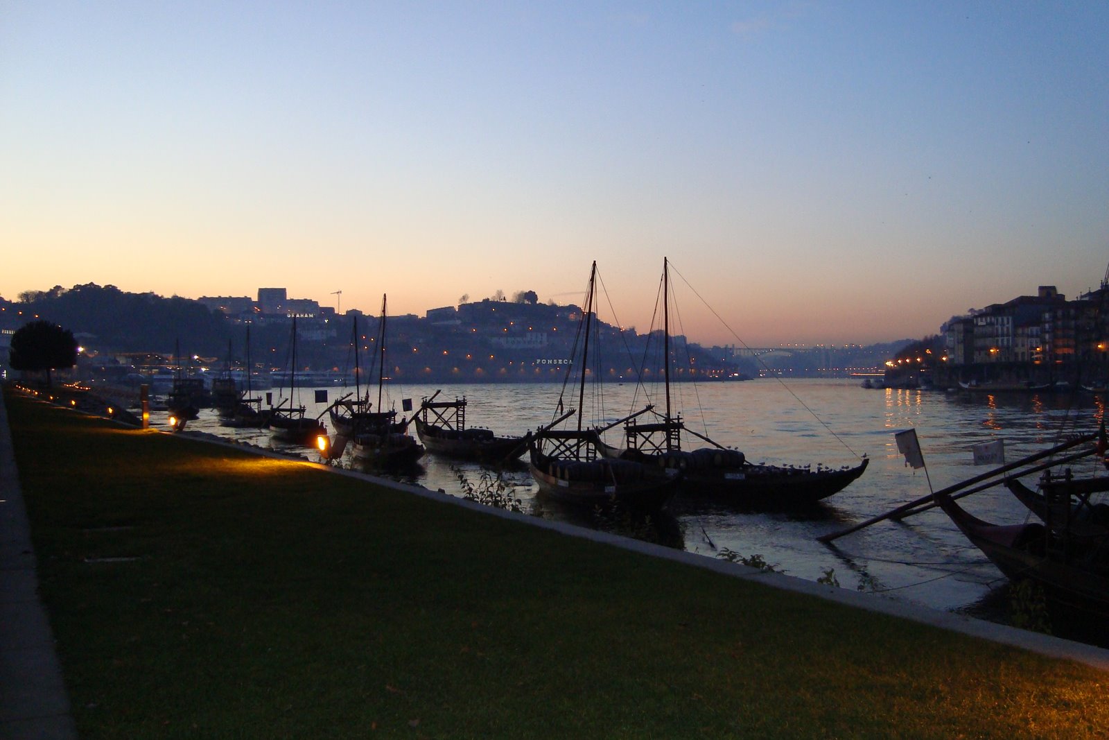 [DSC00022.JPG]