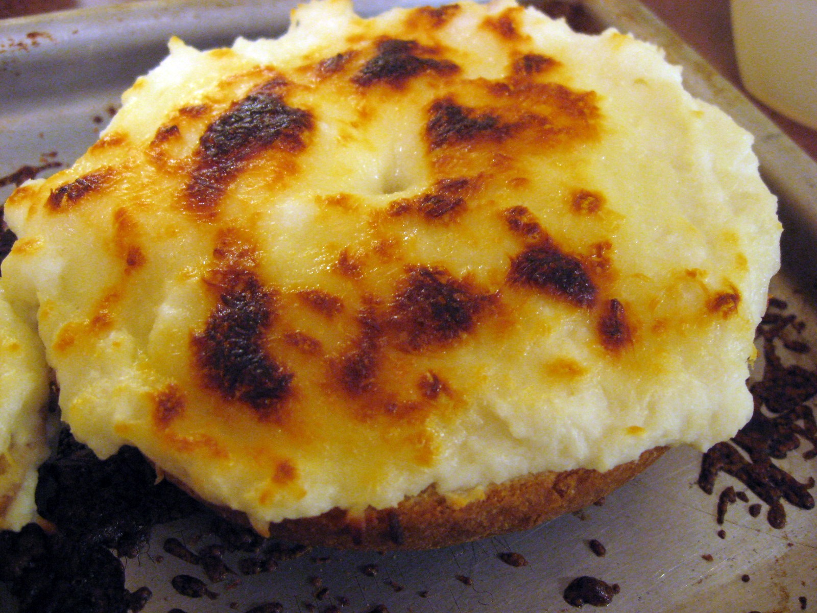 Mama Me Gluten Free Quick Chunky Potato Leek Soup with White Pizza Bagels