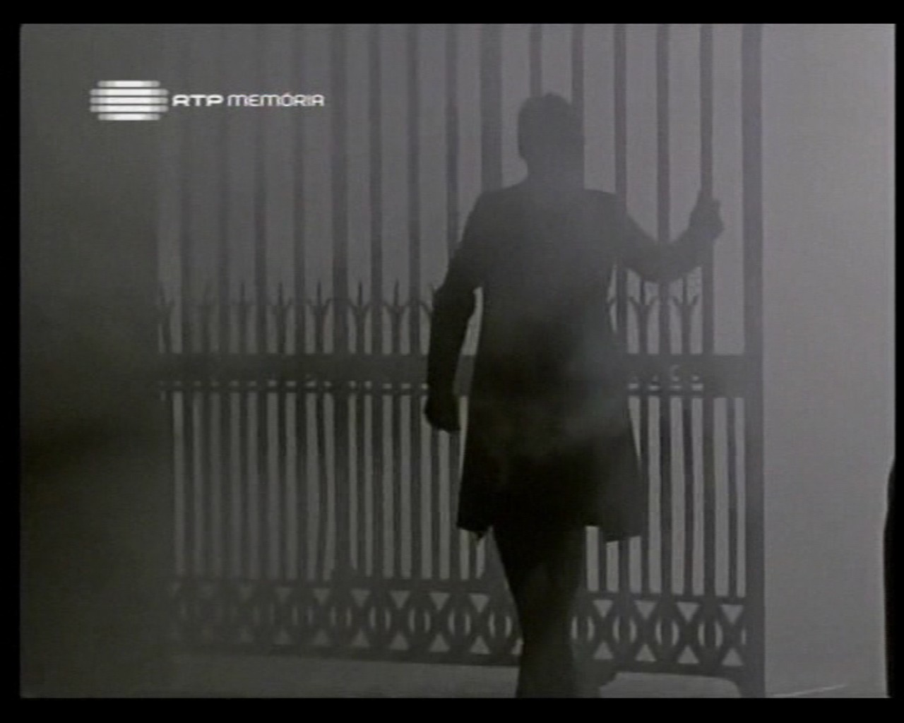 [sherlock_holmes_jeremy_brett.jpg]