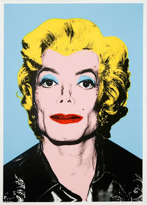 Je pense qu'il aurait vraiment dû s'en tenir au véritable portrait de Michael Jackson jeune de Warhol. Michael Monroe