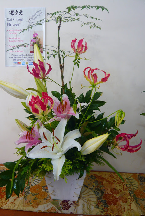 IKEBANA PARA PRESENTE PREÇO SOBRE CONSULTA