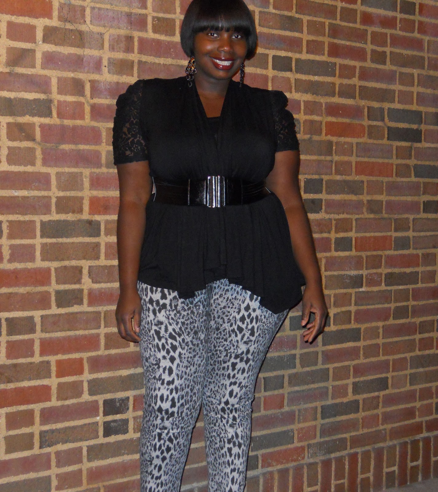 AN OLD FAVORITE: WHO SAYS A CURVY GIRL CAN'T WEAR LEOPARD PRINT PANTS? -  Stylish Curves