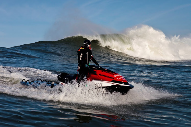 Shawn Alladio working the Mavericks Surf Contest 2010