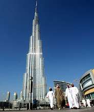 BURJ KHALIFAH DBAI TERTGI DIDUNIA, 169 TKT. MASJID TKT 158. KOLAM RENANG TKT 76. BRHGA RM2.7BILION.